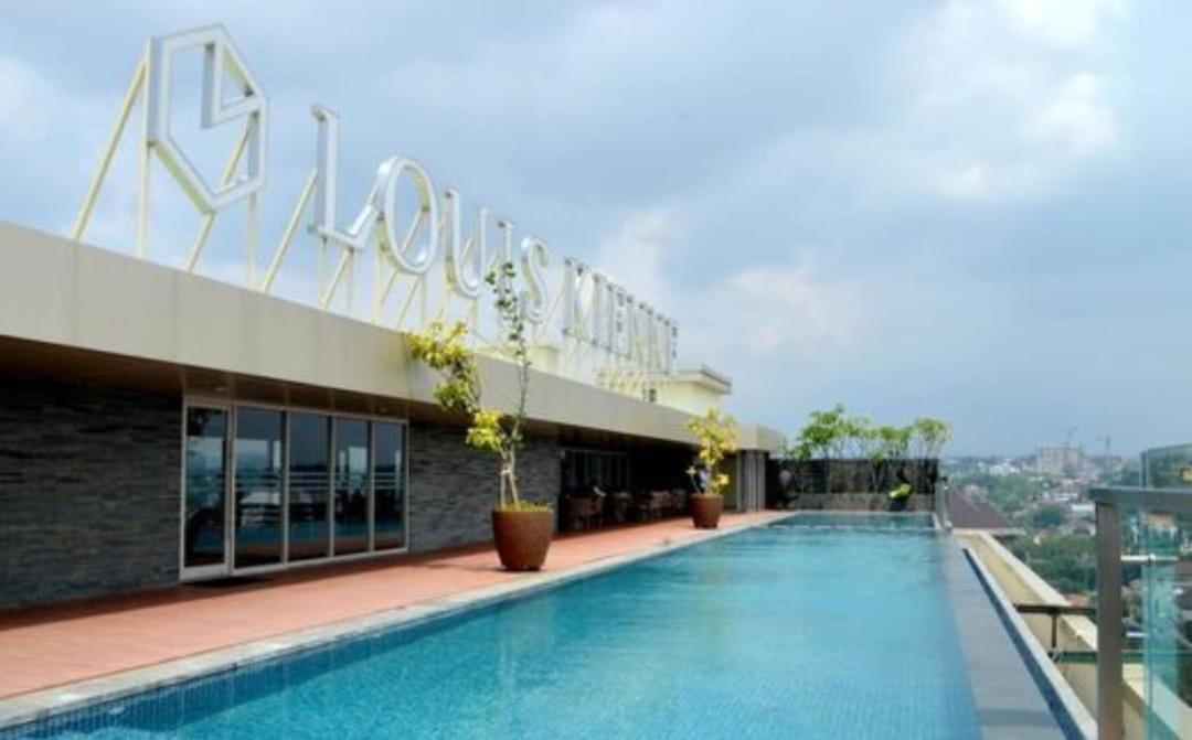 Louis Kienne Hotel Simpang Lima Semarang Exterior photo
